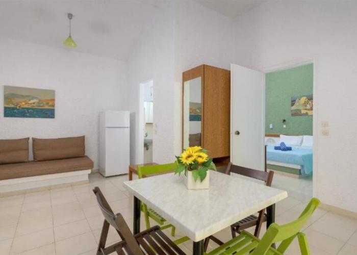 Eleonas Hotel Aparts