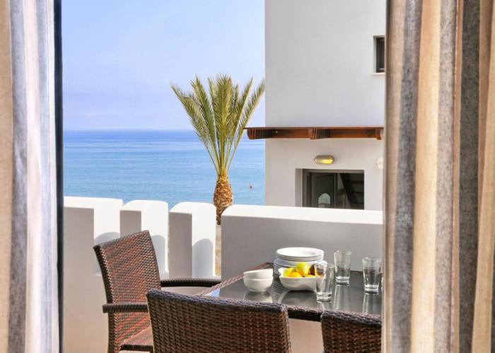 Myrtos Mare Suites