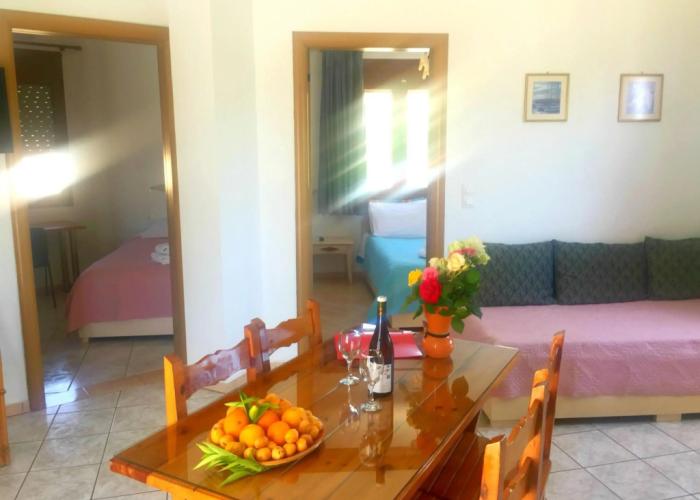 Kastro Studios Apartments