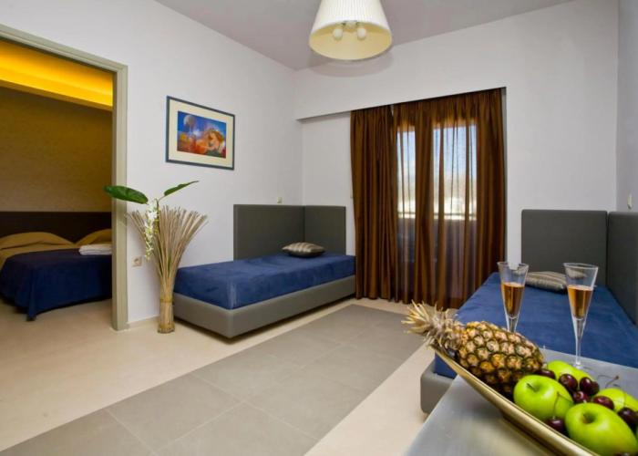 Astron Hotel