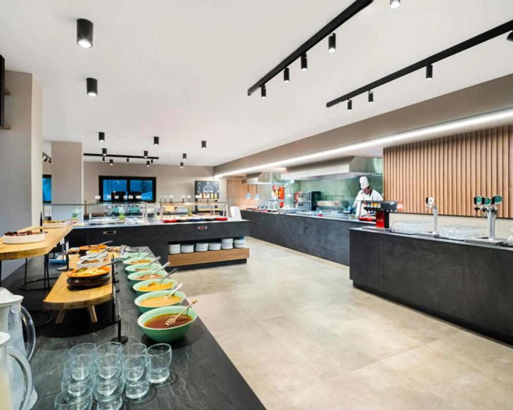 фото Harmony E Rock Hotel