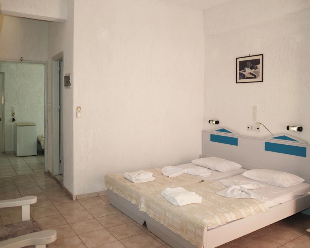 фото Harmony E Rock Hotel