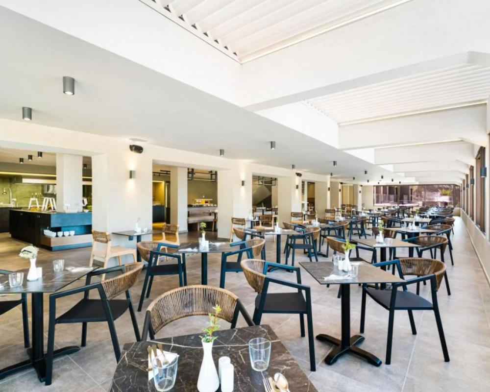 фото Harmony E Rock Hotel