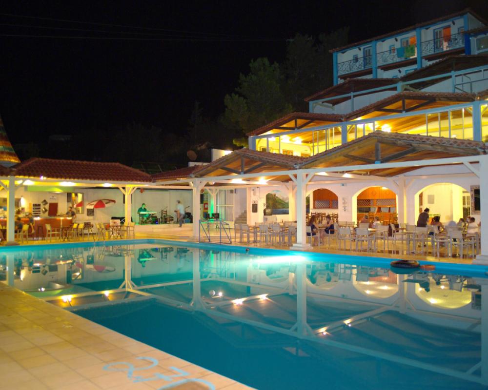 фото Harmony E Rock Hotel