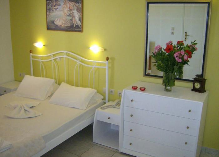 Creta Suites