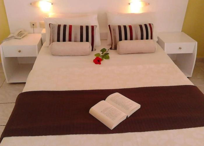Creta Suites