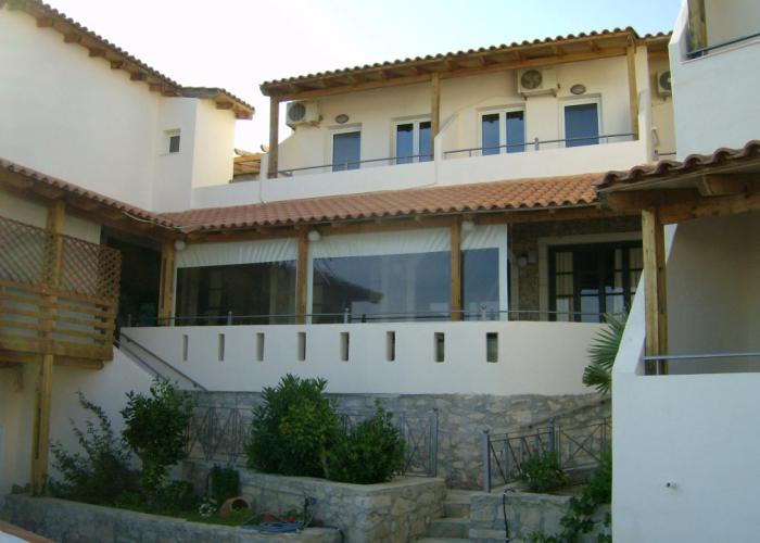 Creta Suites
