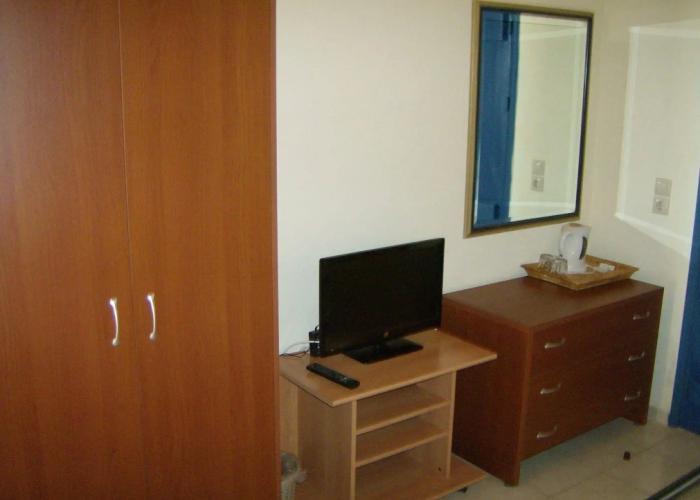 Creta Suites