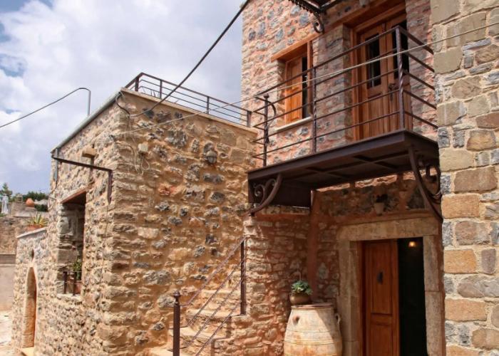 Dorovinis Country Houses
