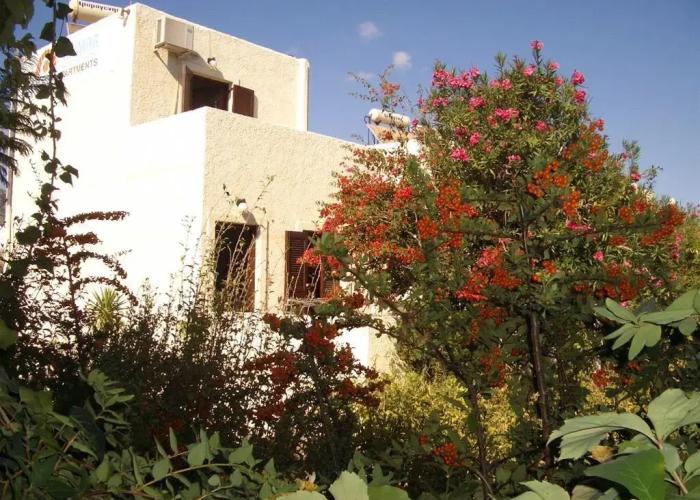 Panmar Apartments