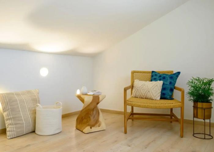 Kalos Luxury Homes