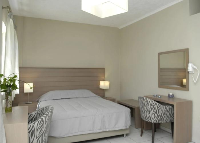 Kalydna Island Hotel