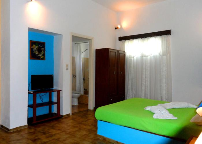 Apartments & Suites Papafotis