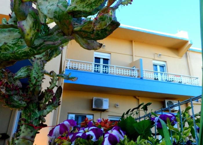 Apartments & Suites Papafotis