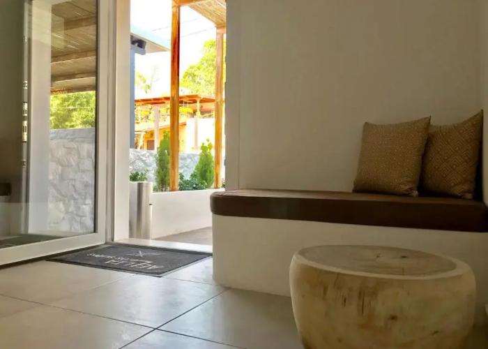 Aellia Hotel & Suites