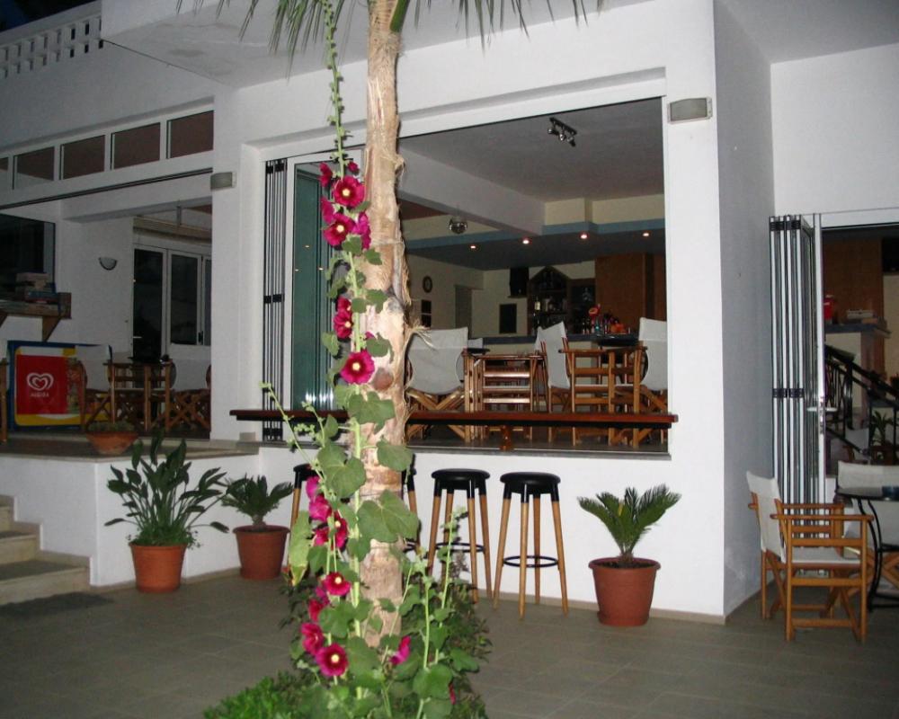 фото Emerald Hotel
