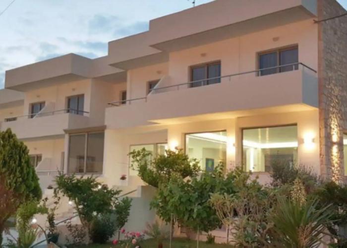 Malliotakis Beach Hotel by Checkin