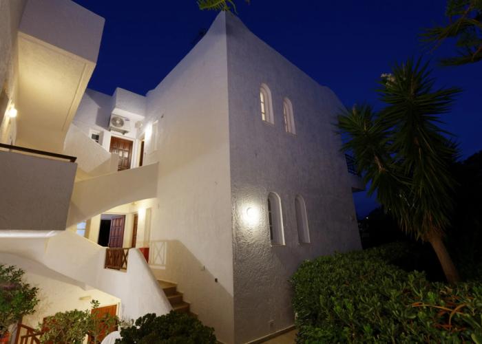 Remi Studios & Apartments