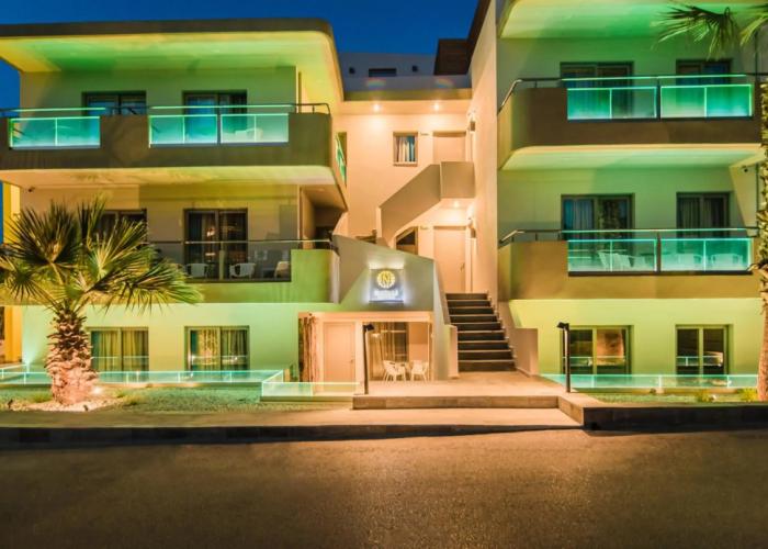 Natali Apartments