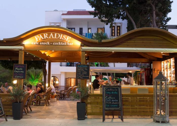 Paradise Hotel Apartments