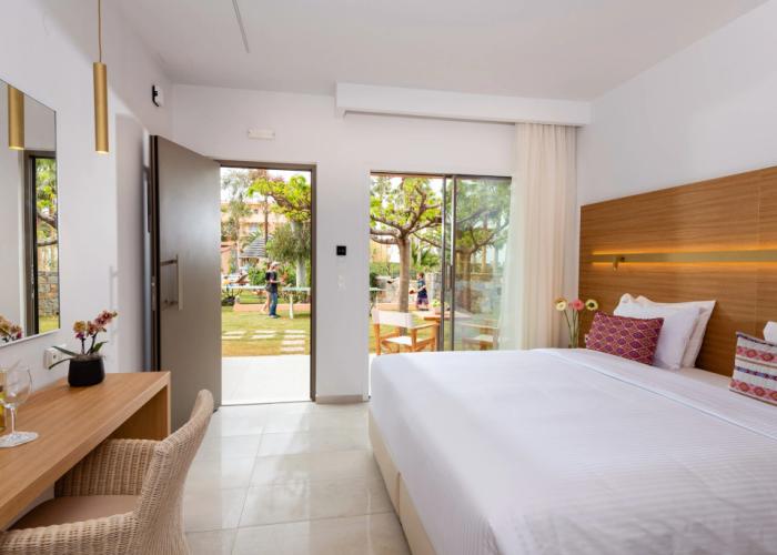 High Beach Hotel