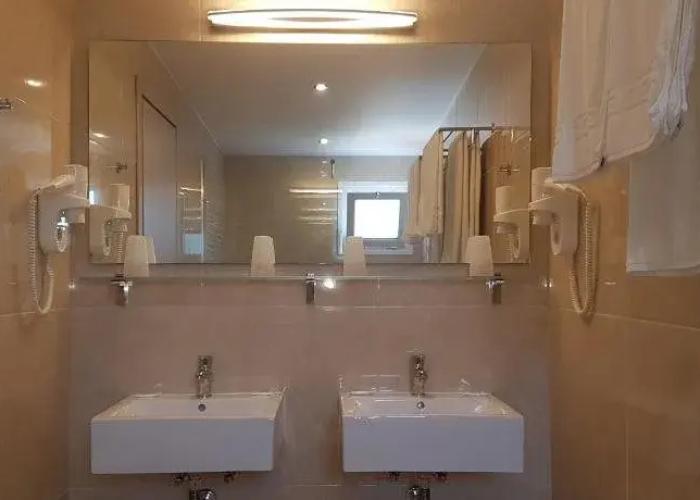 Hotel Prassino Nissi