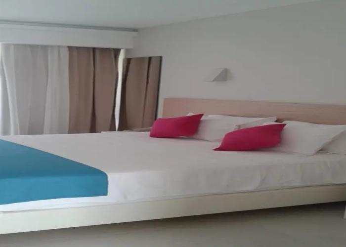 Nasos Hotel & Resort
