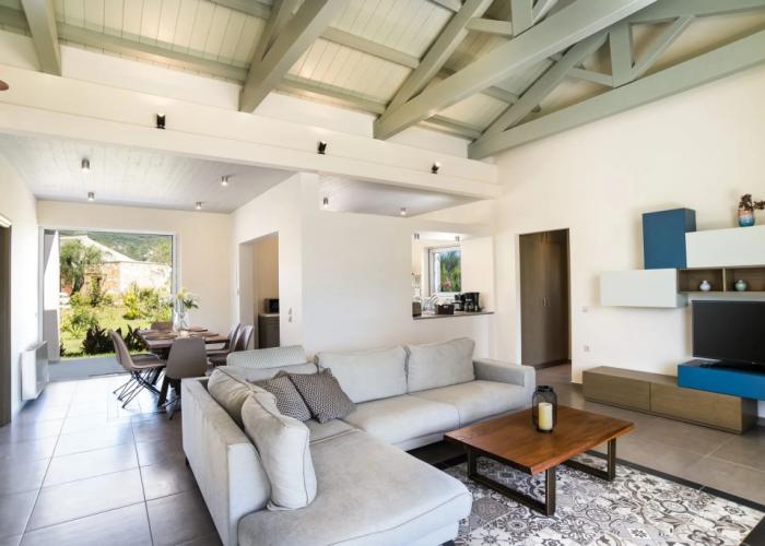 Three Stars Luxury Villas