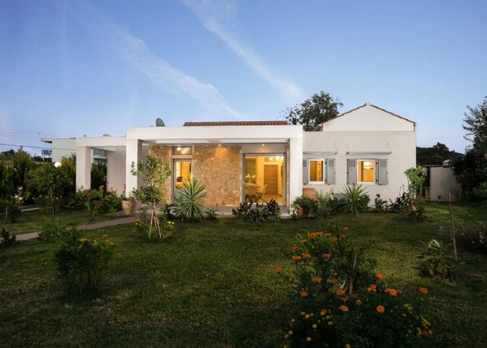 Three Stars Luxury Villas