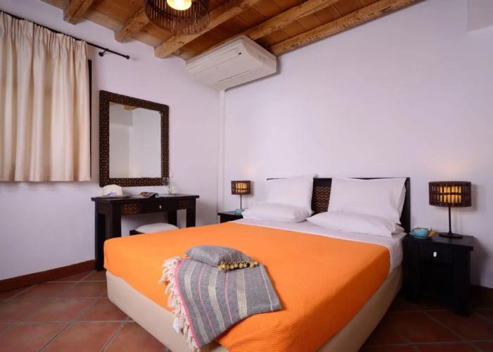 The Varos Residences Hotel