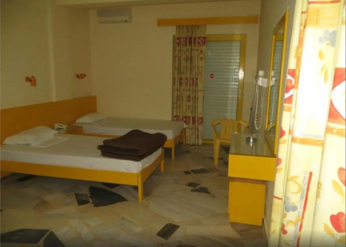 Danaos Beach Apartments