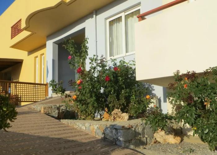 Danaos Beach Apartments
