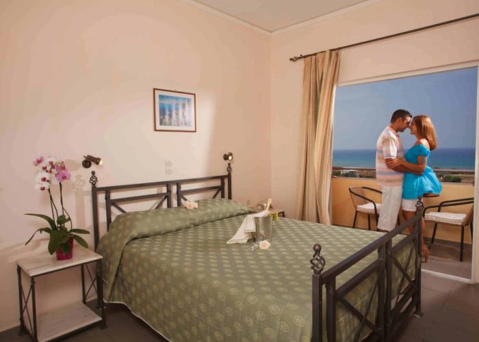 Oasis Hotel
