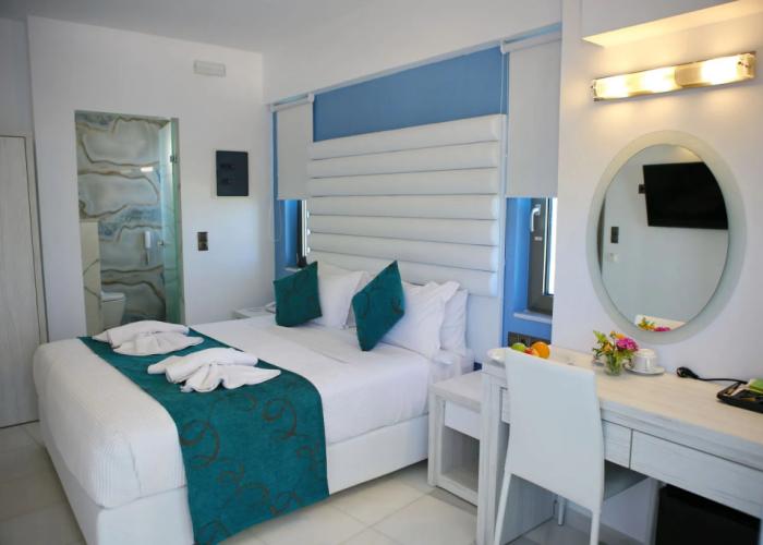 Hellas Beach