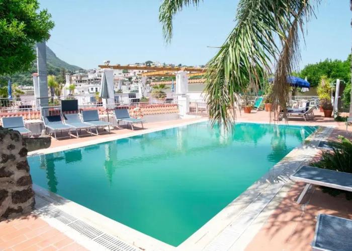 Hotel Candia
