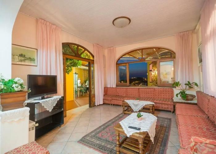 Hotel Pensione Monti