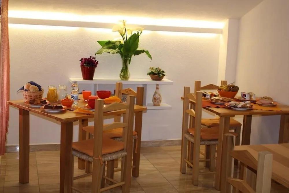 фото Bed & Breakfast Dorgali