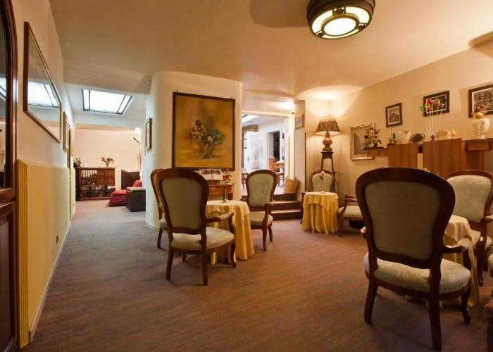 Hotel Moderno