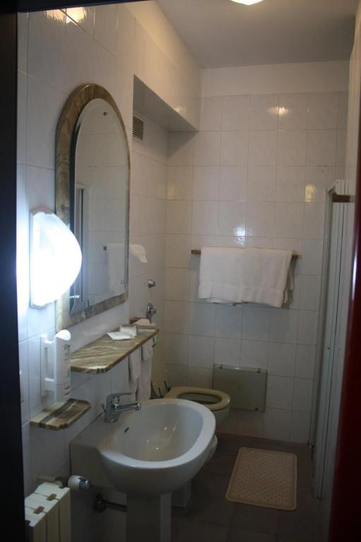 фото Hotel Elimo