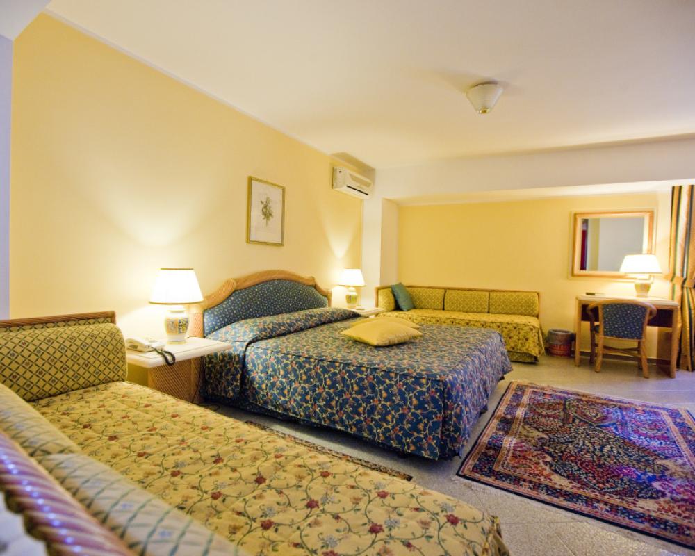 фото Hotel Elimo