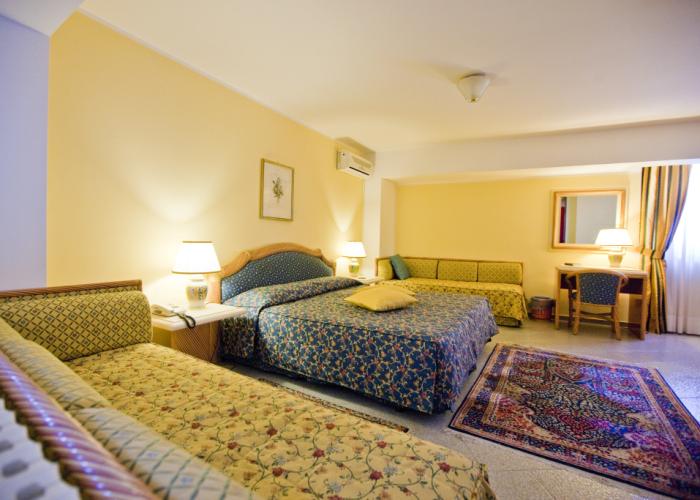 Hotel Elimo