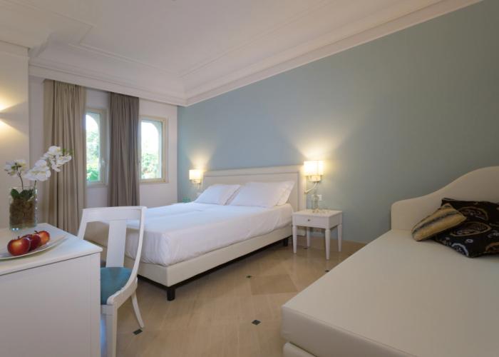 Hellenia Yachting Hotel