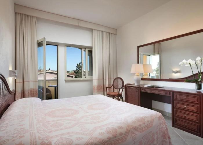 Gabbiano Azzurro Hotel & Suites