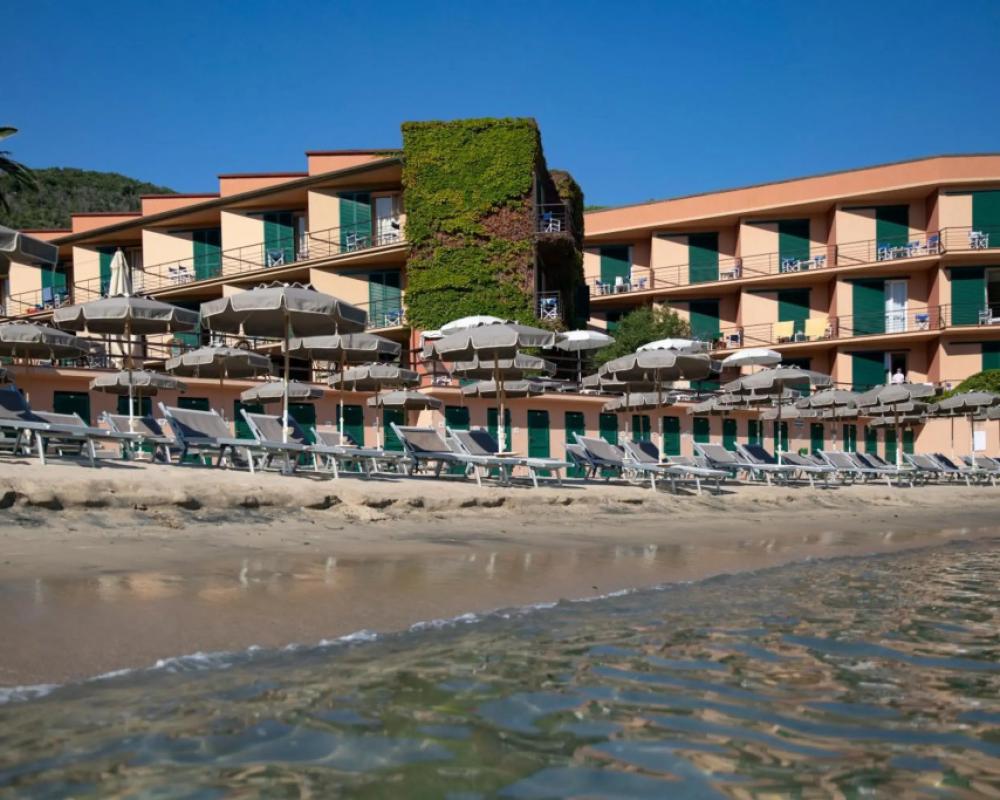 фото Hotel Desiree