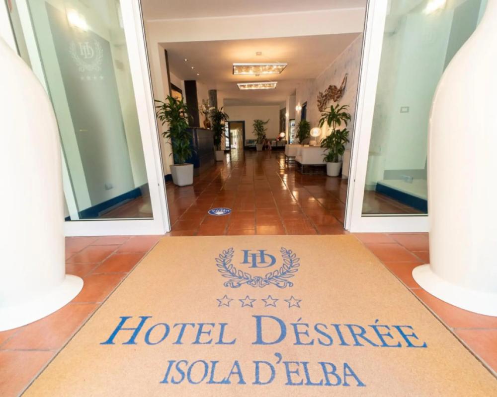 фото Hotel Desiree