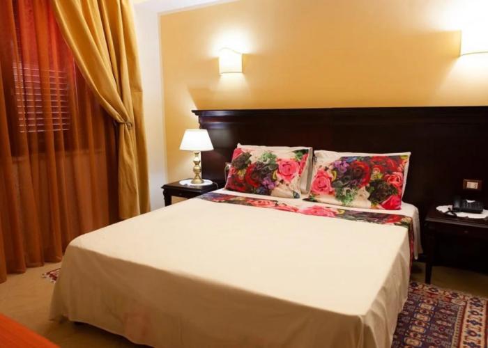 Sammartano Hotel