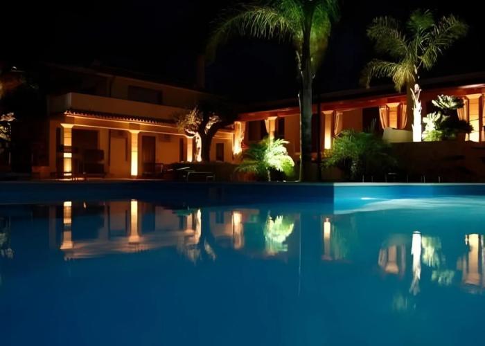 Villa Carlo Resort