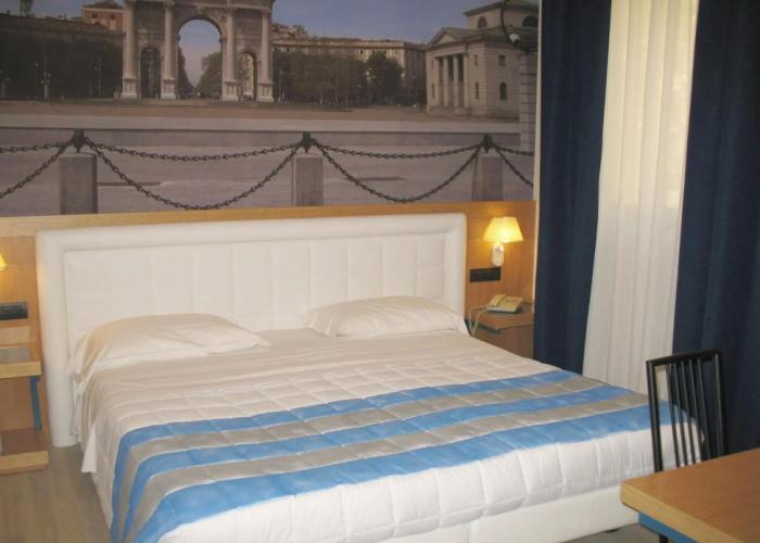 Lantana Resort Hotel & Apartments