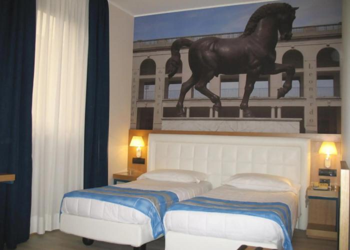 Lantana Resort Hotel & Apartments