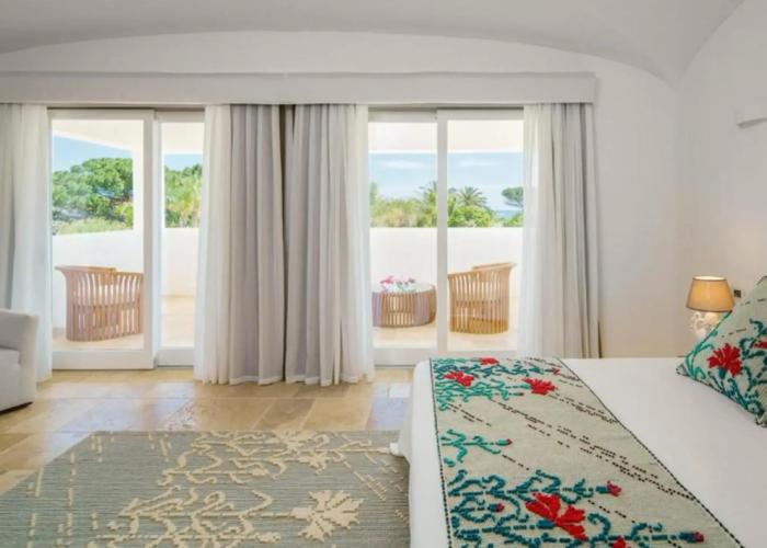 Sant'Efis Hotel